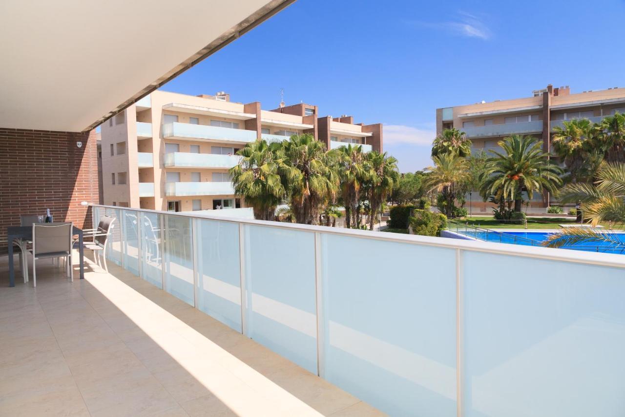 Uhc Spa Aqquaria Family Complex Salou Extérieur photo